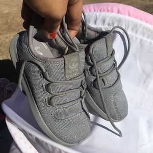 Toddler shoes